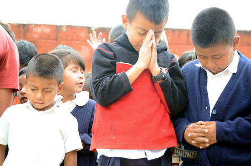 Creative Ways to Encourage Your Children to Pray