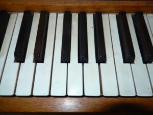 Using Music to Teach the Bible (And Other Subjects) - Teach One Reach One