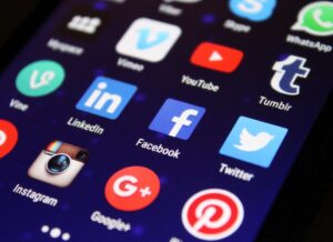 Do Your Kids Understand the Power of Social Media? - Parenting Like Hannah