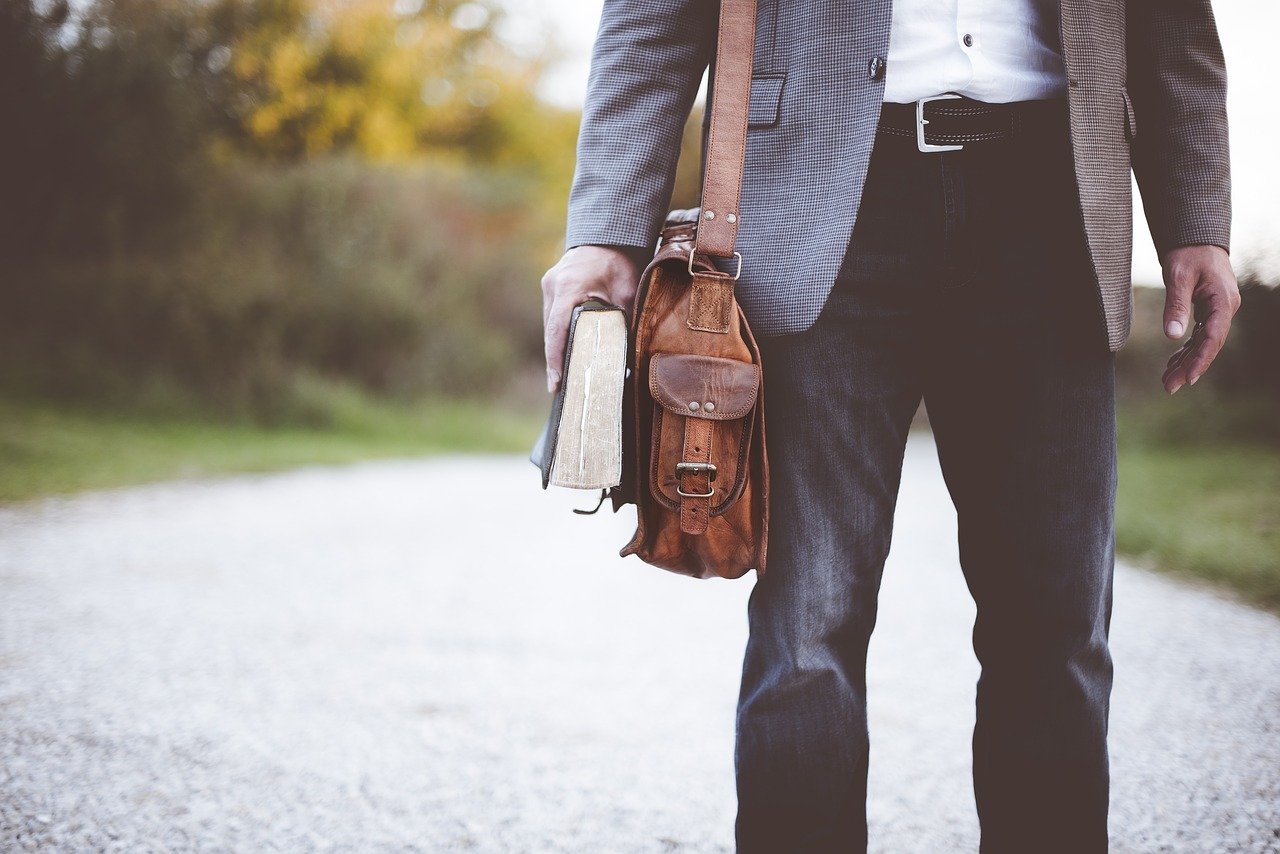 7 Traits of Impactful Bible Class Teachers